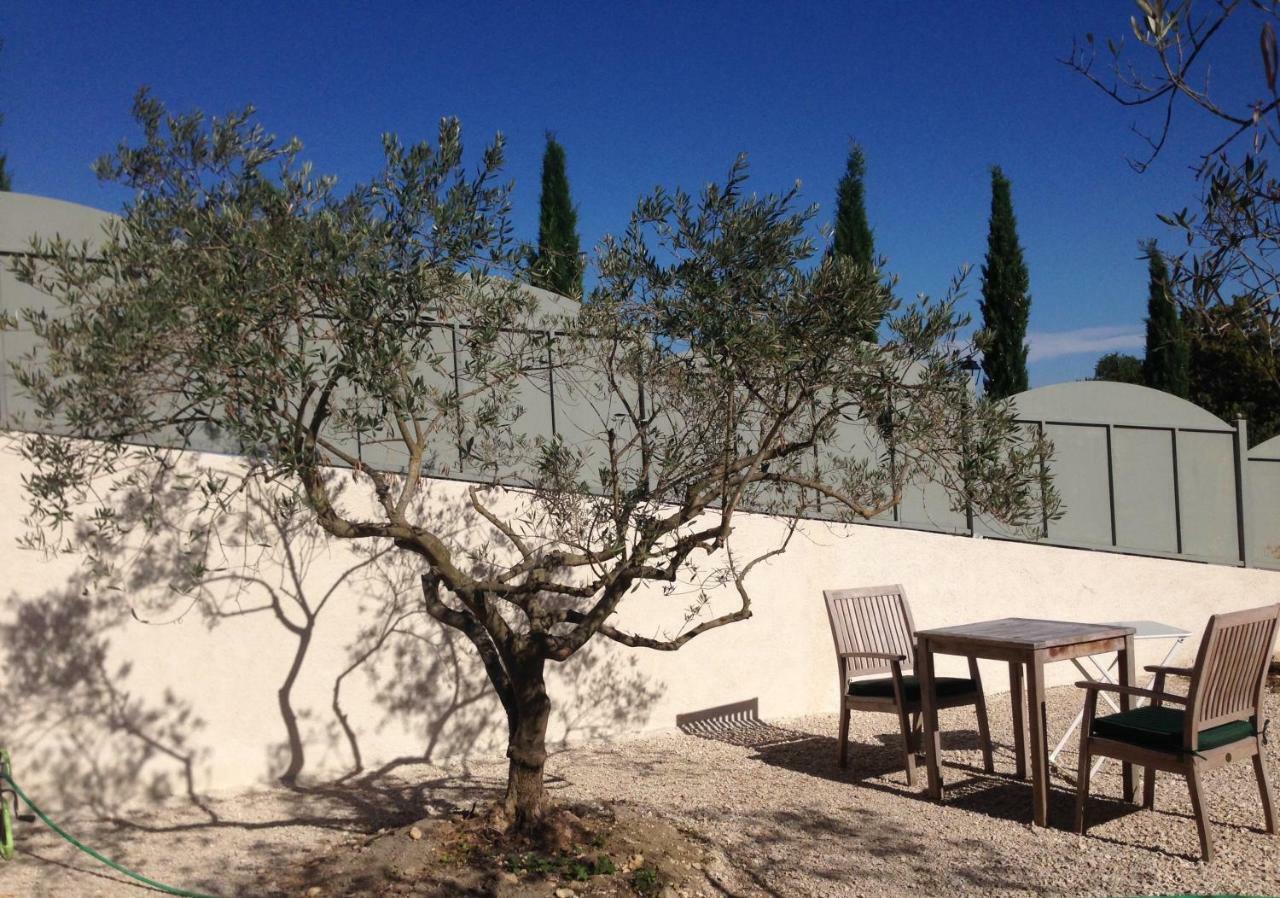 Maison D'Hotes Ventoureso Malemort-du-Comtat Εξωτερικό φωτογραφία